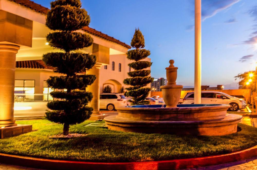 Fiesta Inn Saltillo Exteriér fotografie