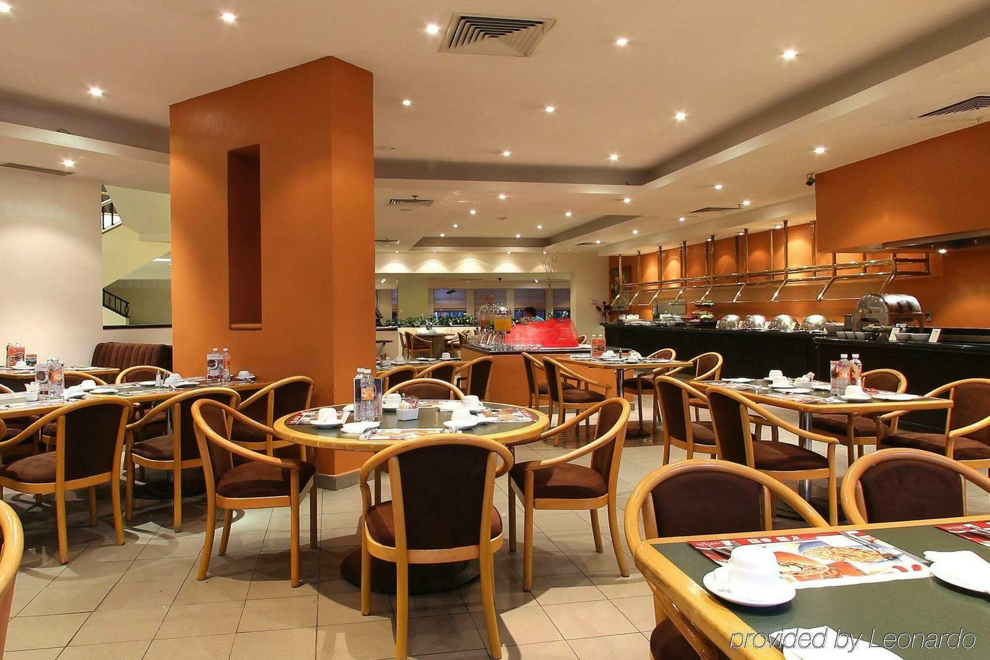 Fiesta Inn Saltillo Exteriér fotografie